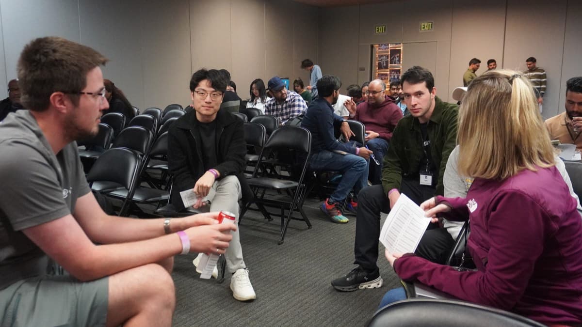 Judges debating project scores